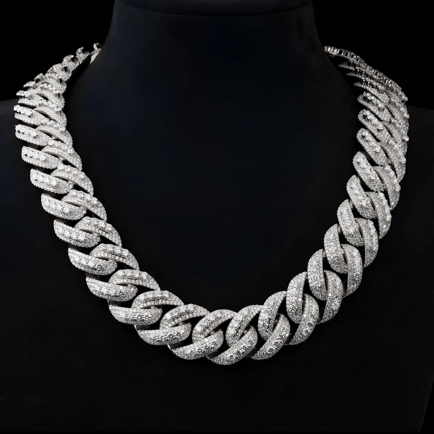 Raised Pointed - White Gold Cuban Chain